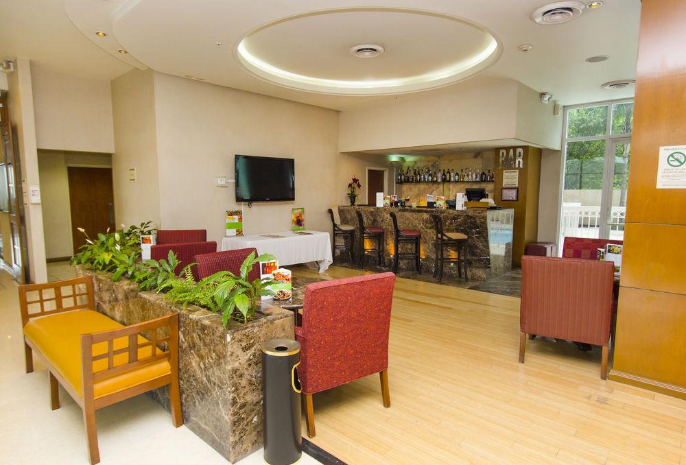 Hotel Courtyard San Jeronimo