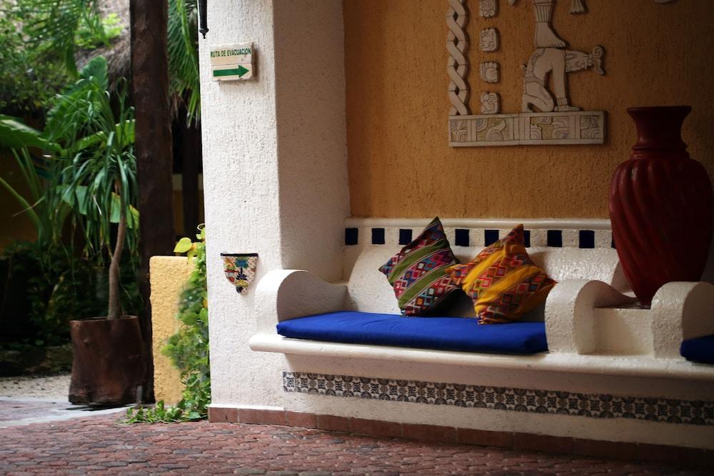 Casa Colibri Hotel