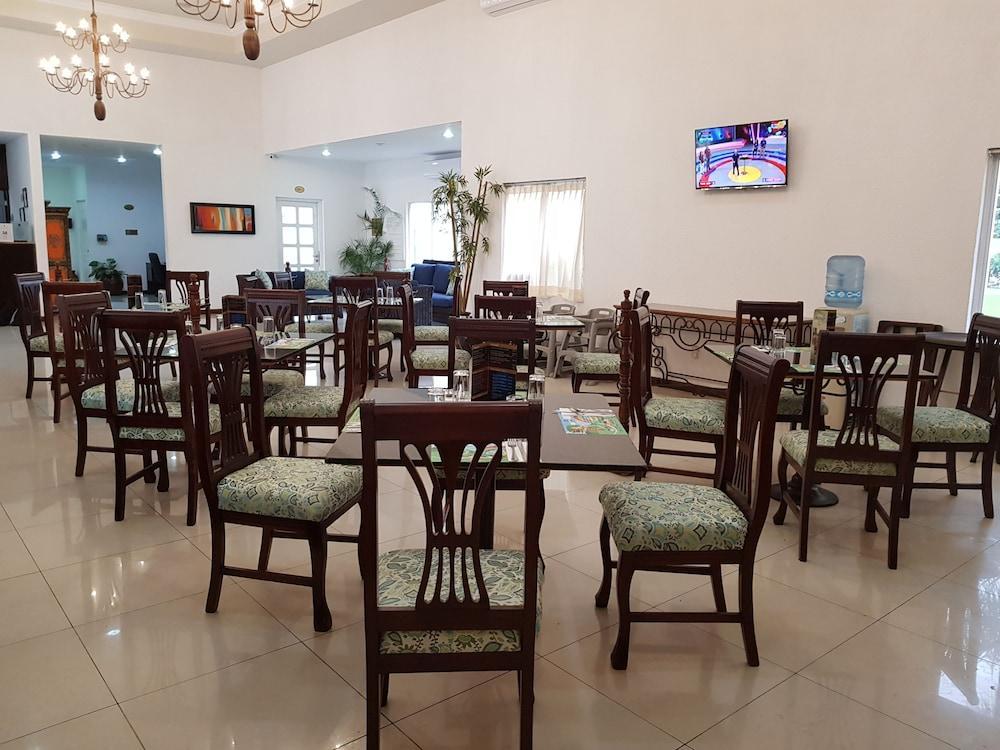 Palomas Express 3* Tepic