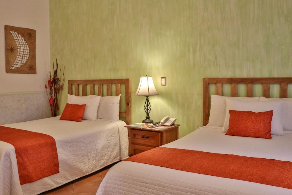 Hotel La Casona &