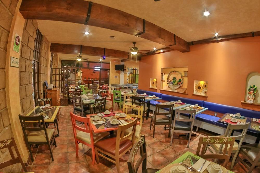 Hotel La Casona &