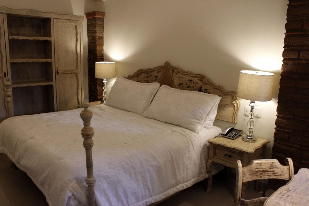 Hotel Quinta San Carlos