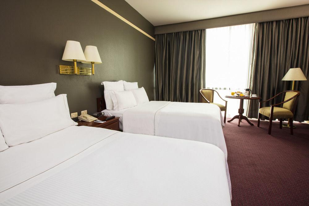 Krystal Hotel Monterrey