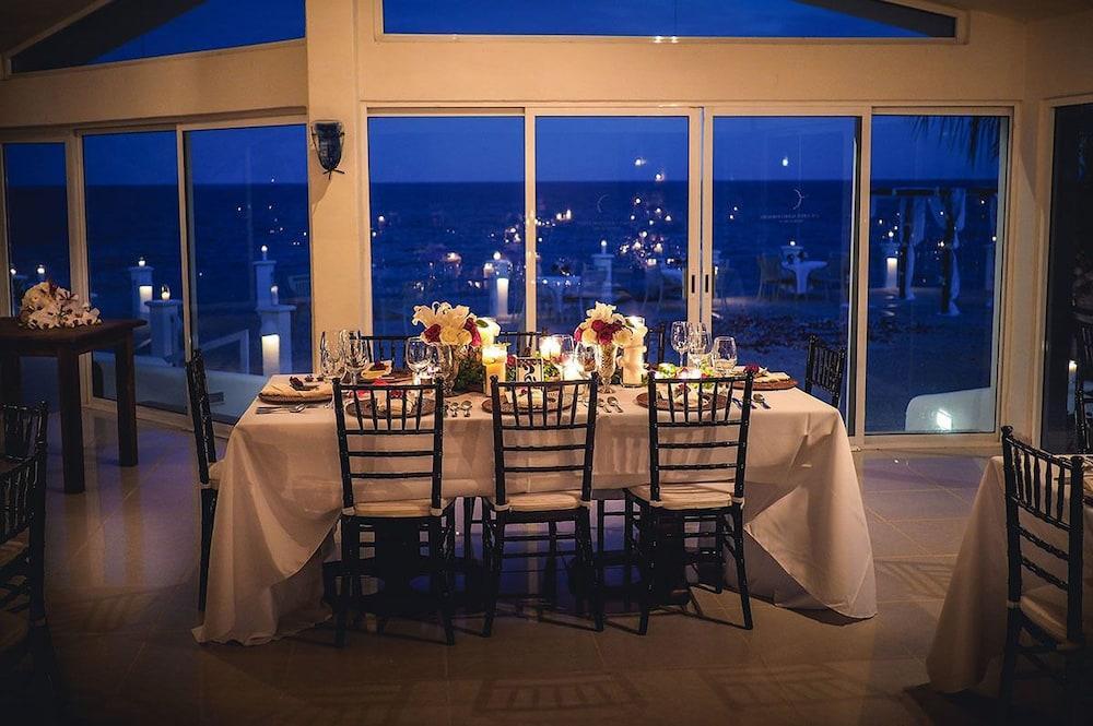 Punta Pescadero Paradise & Resort Los Barriles