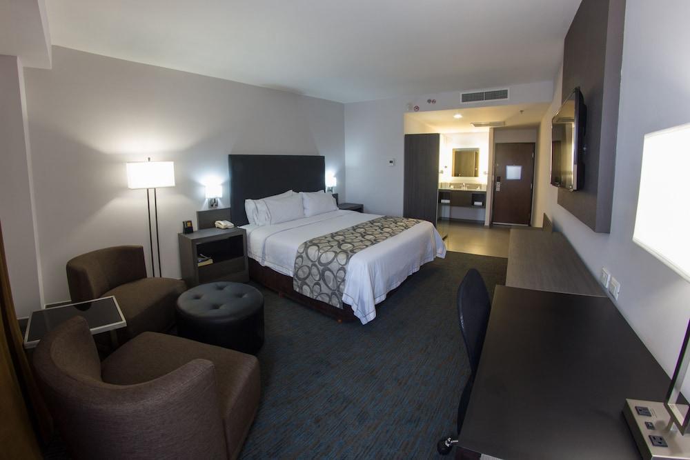 Hotel Express & By Ihg