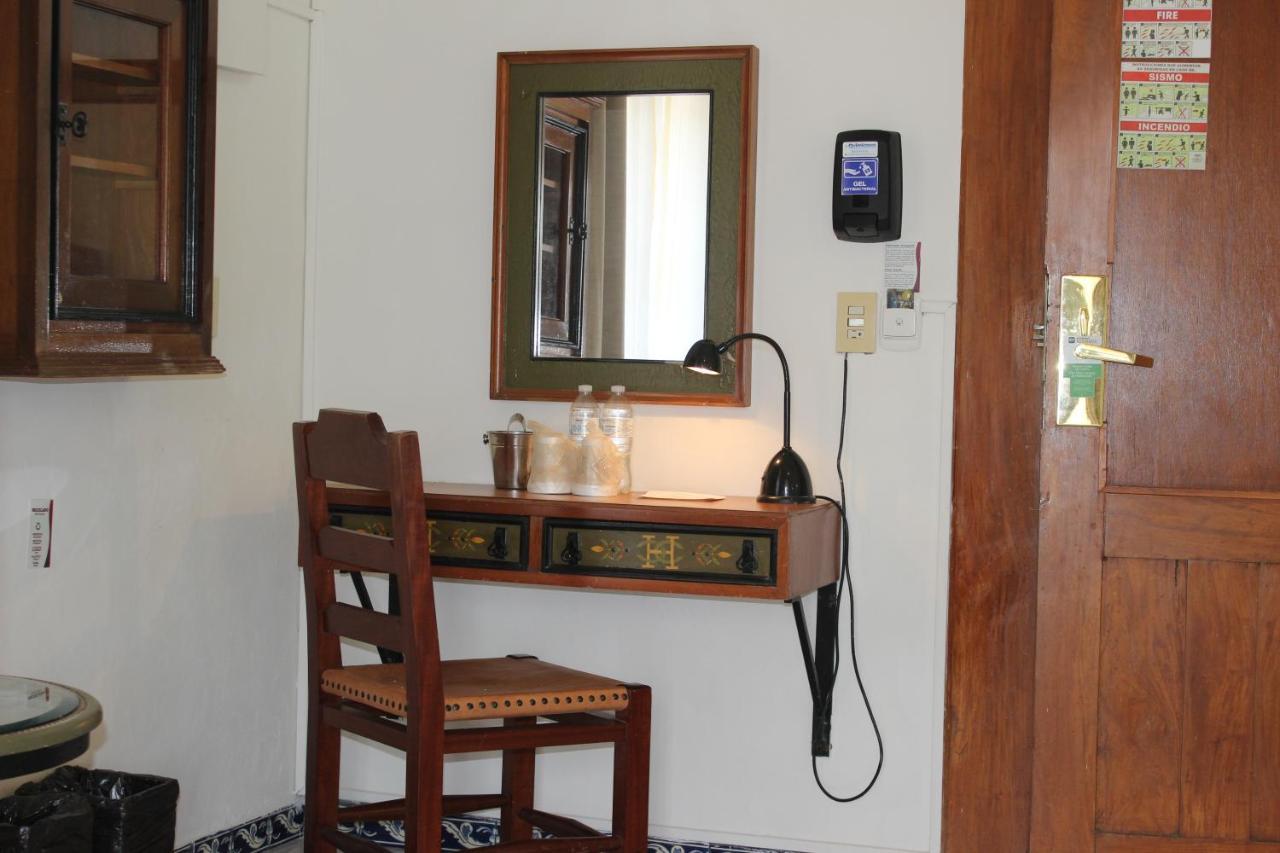 Hotel Concierge Plaza Colima