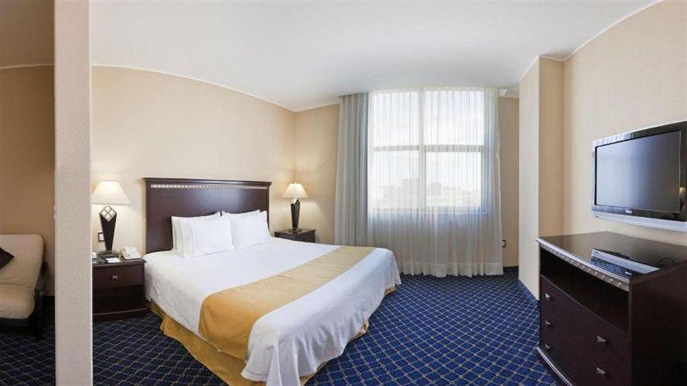 Express Santa Fe By Ihg 4*