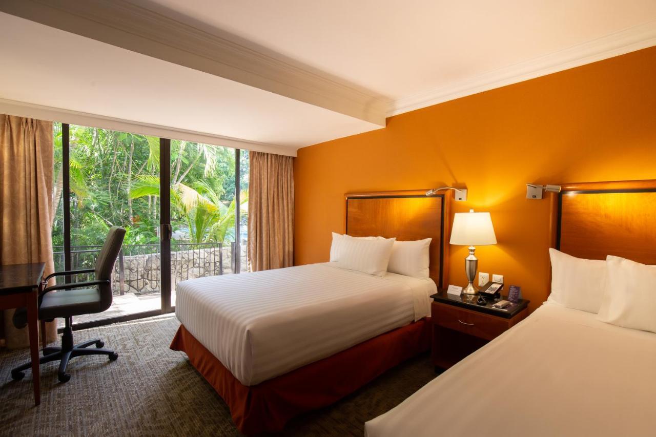 Hs Hotsson Hotel Tampico