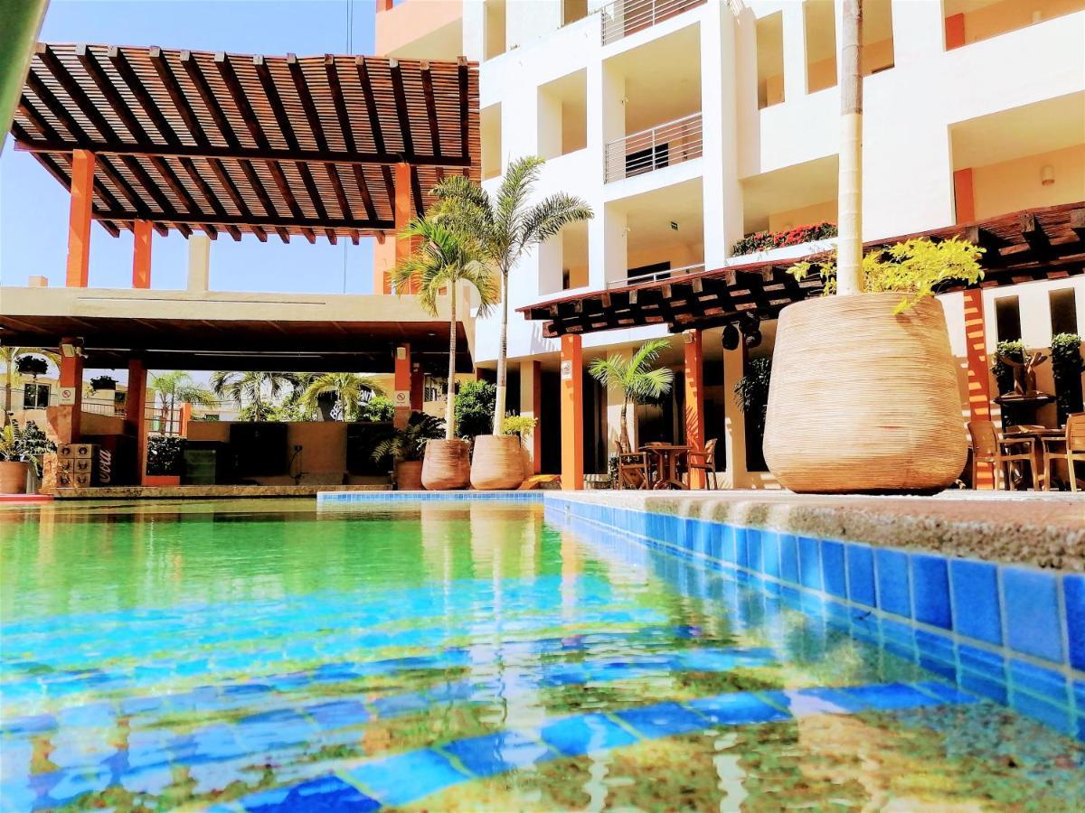 Auroza Hotel