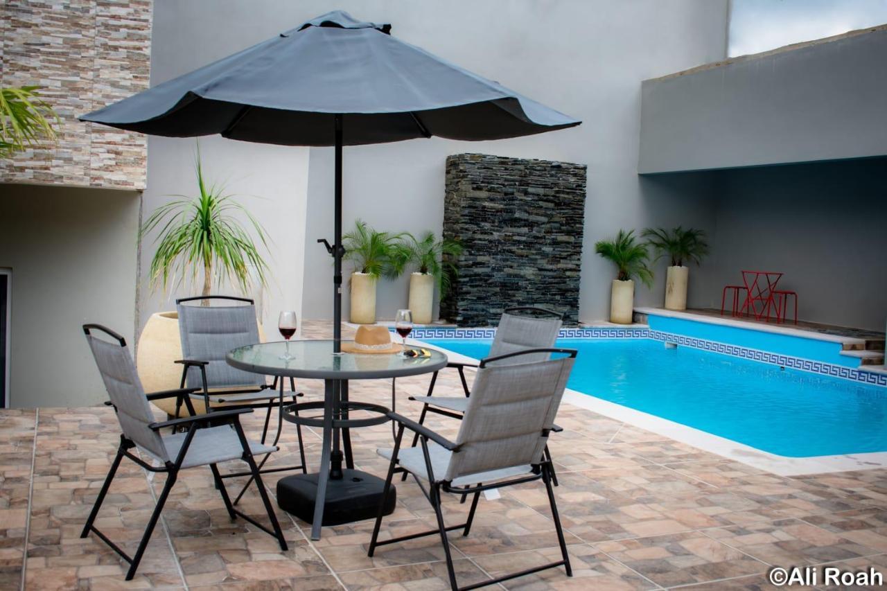 Real De Lua Hotel