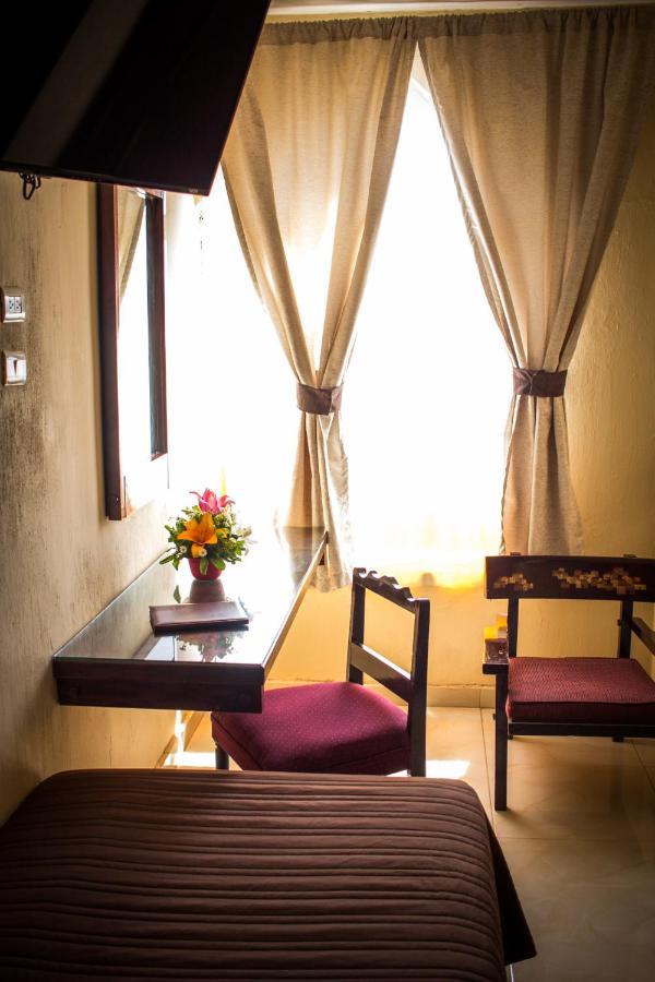 Hotel Aztlan 3*