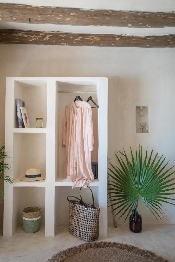 Casa Cat Ba Beachfront Boutique