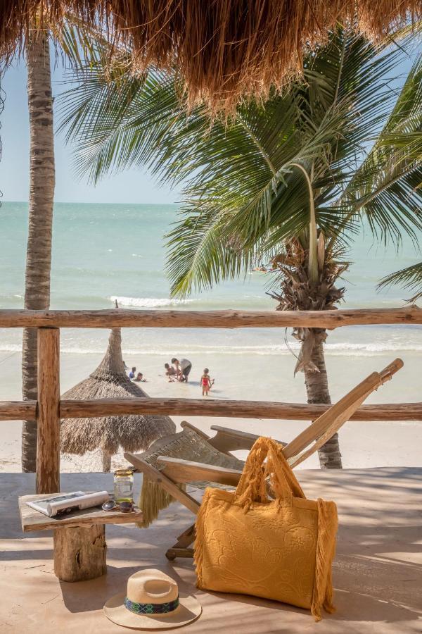 Casa Cat Ba Beachfront Boutique *