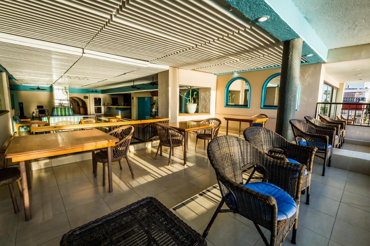 Perla Hotel 3*