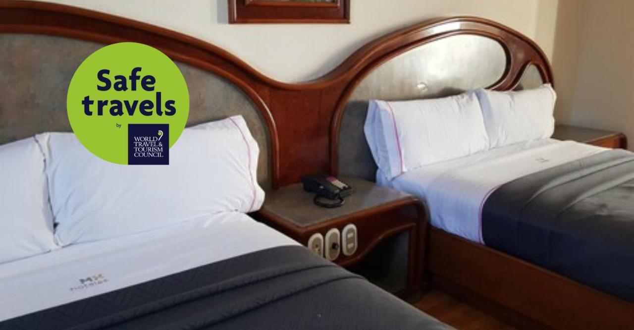 Hotel Mx Congreso Mexico City