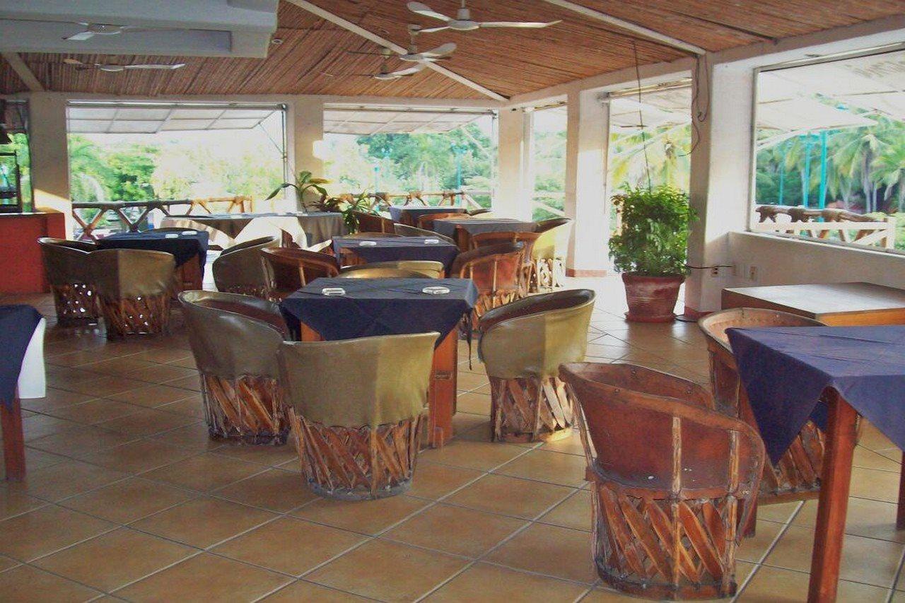 Ixtapa Plaza Hotel