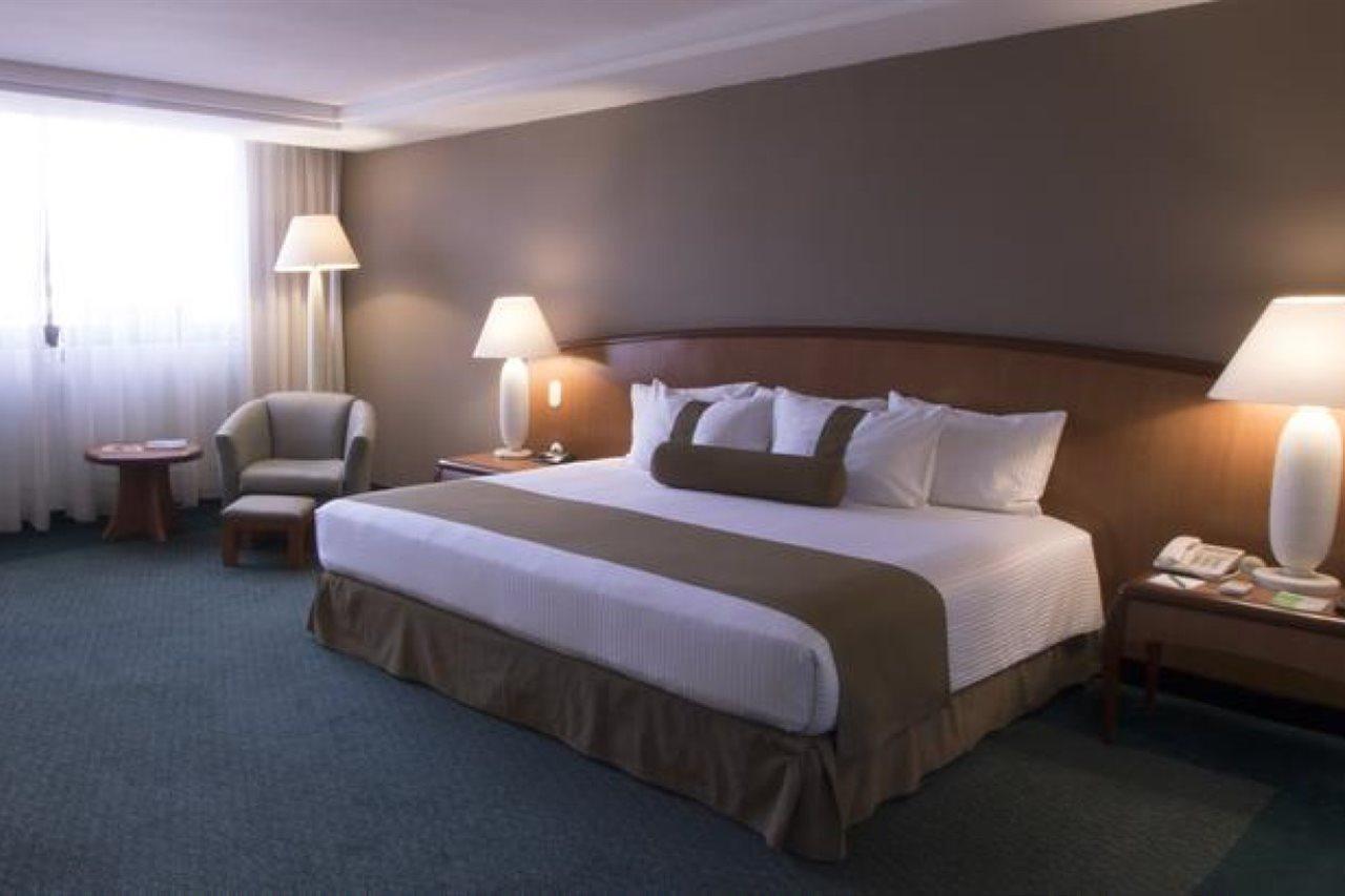 Mision Toreo Centro De Convenciones Hotel 4*