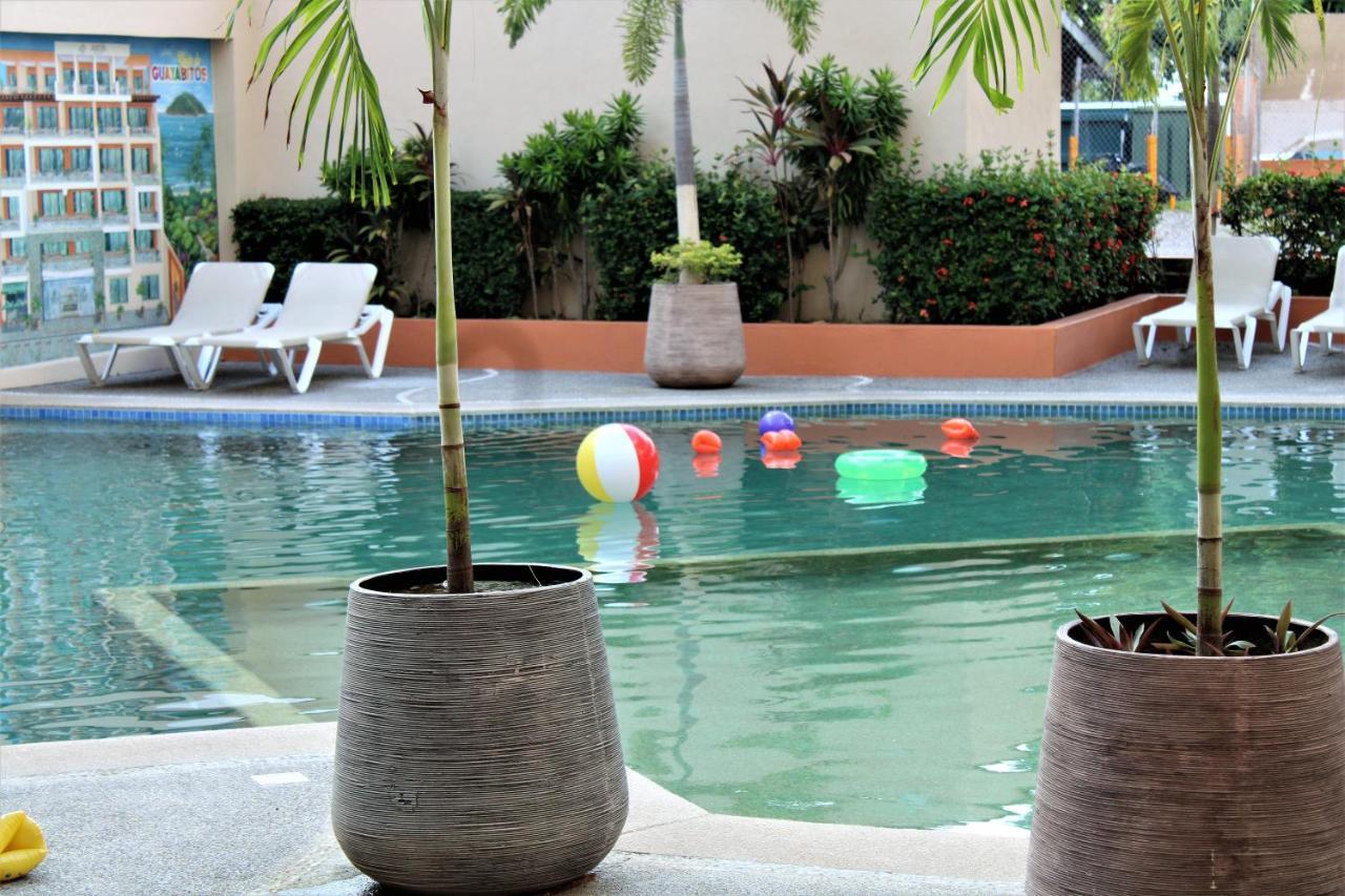 Hotel Auroza 3*