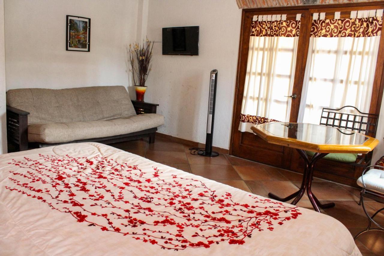 Hacienda Maria Elena Inn