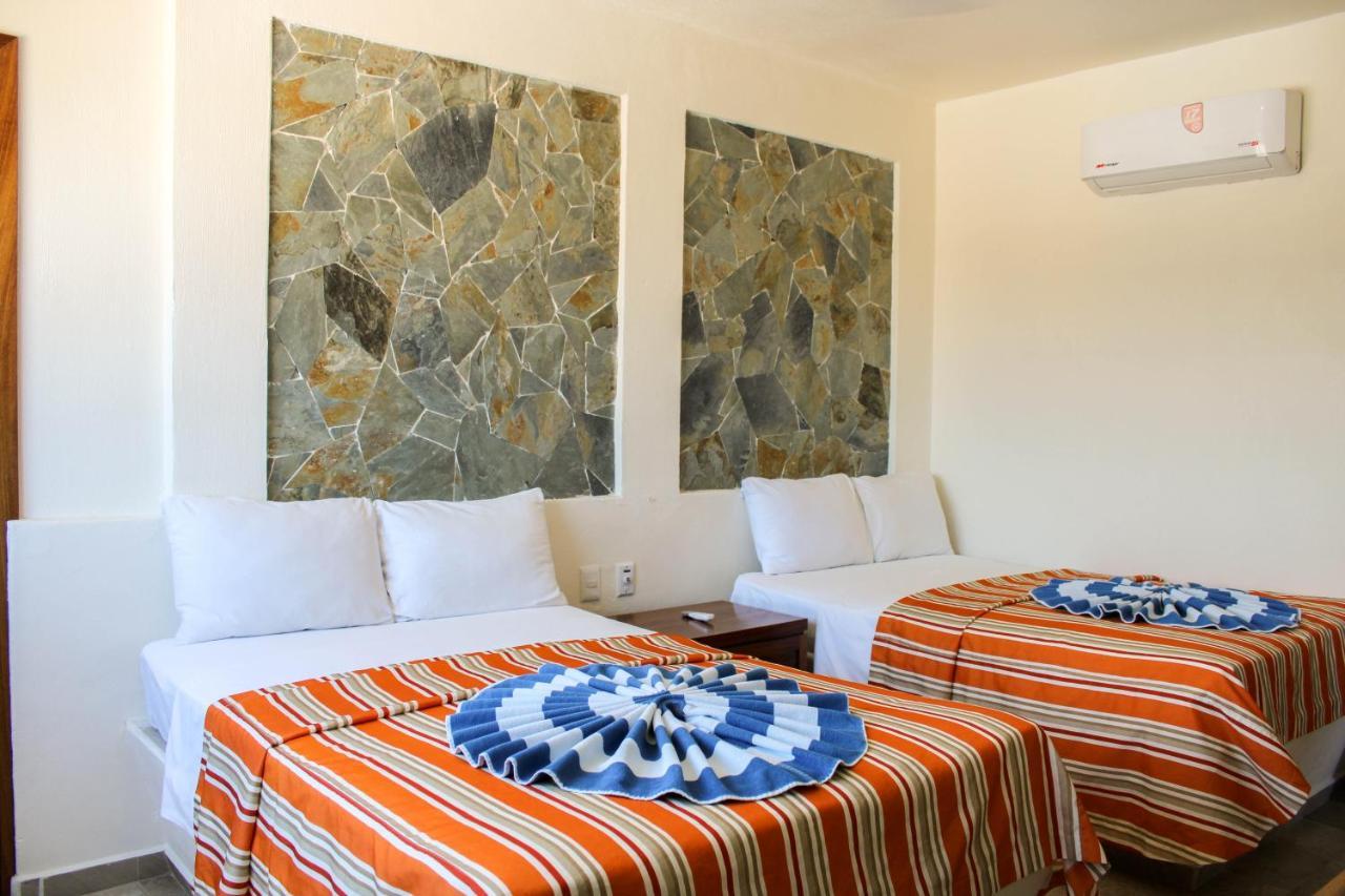 Hotel Auroza 3*