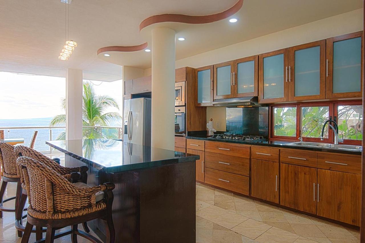 Vallarta Shores Aparthotel 4*
