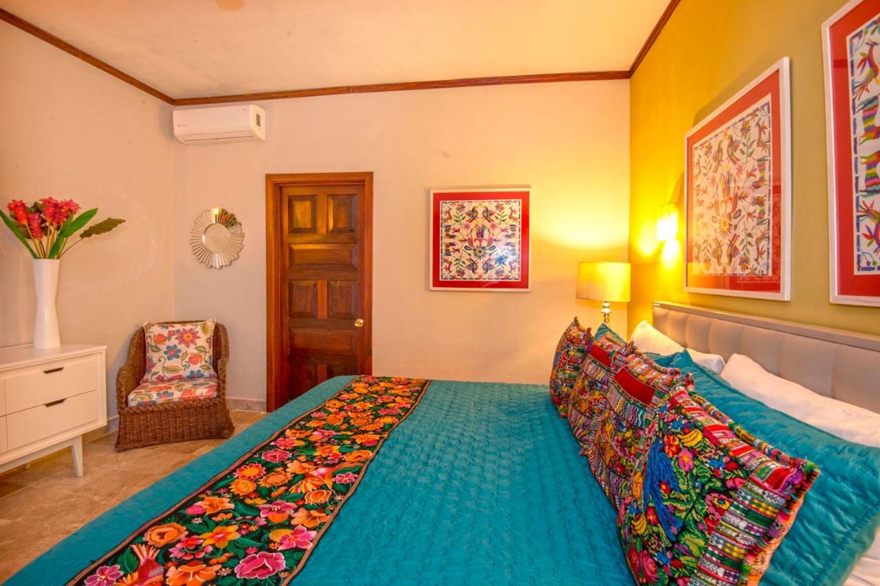Vallarta Shores Aparthotel 4*