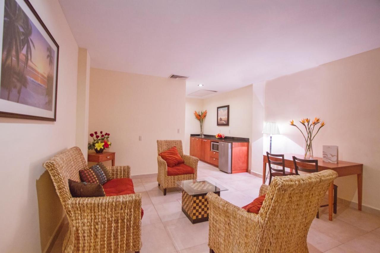 Arenas Del Mar Hotel