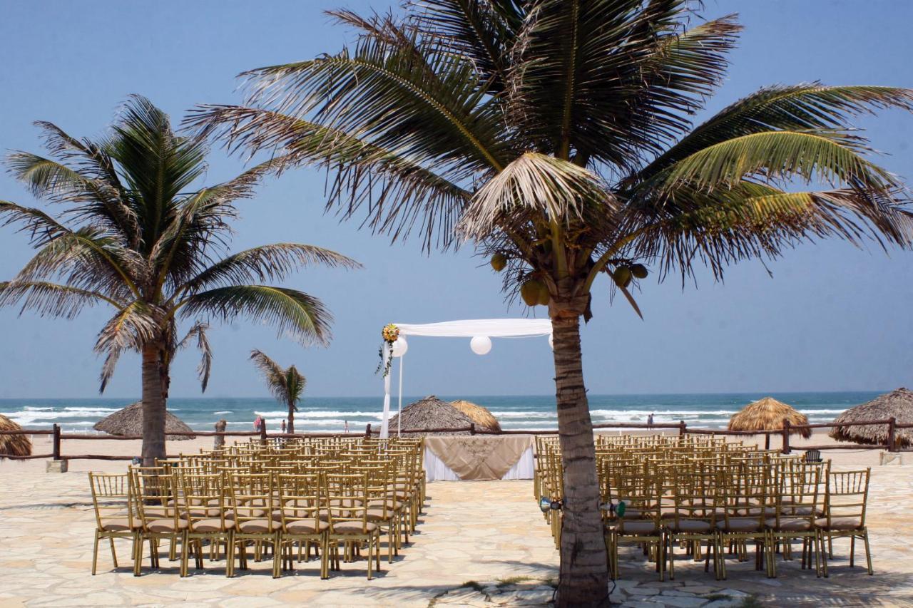 Hotel Arenas Del Mar