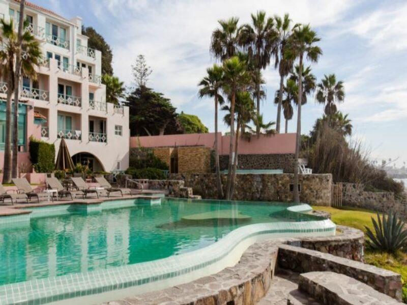 Rosas & 4* Ensenada