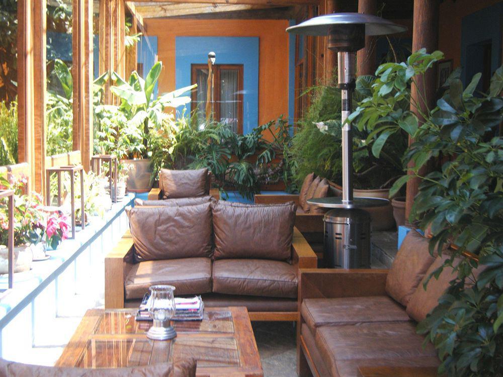 El Paraiso Hotel