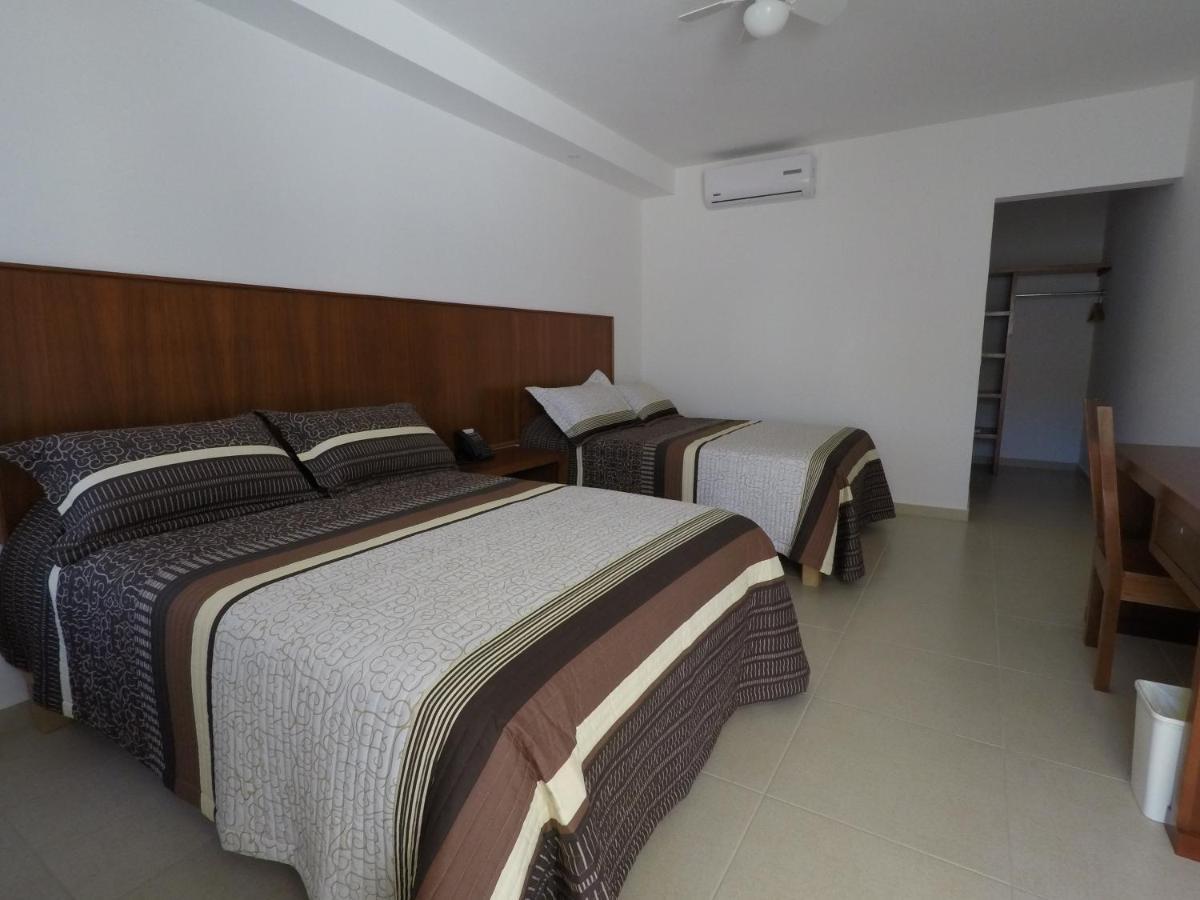 Hotel Santiago