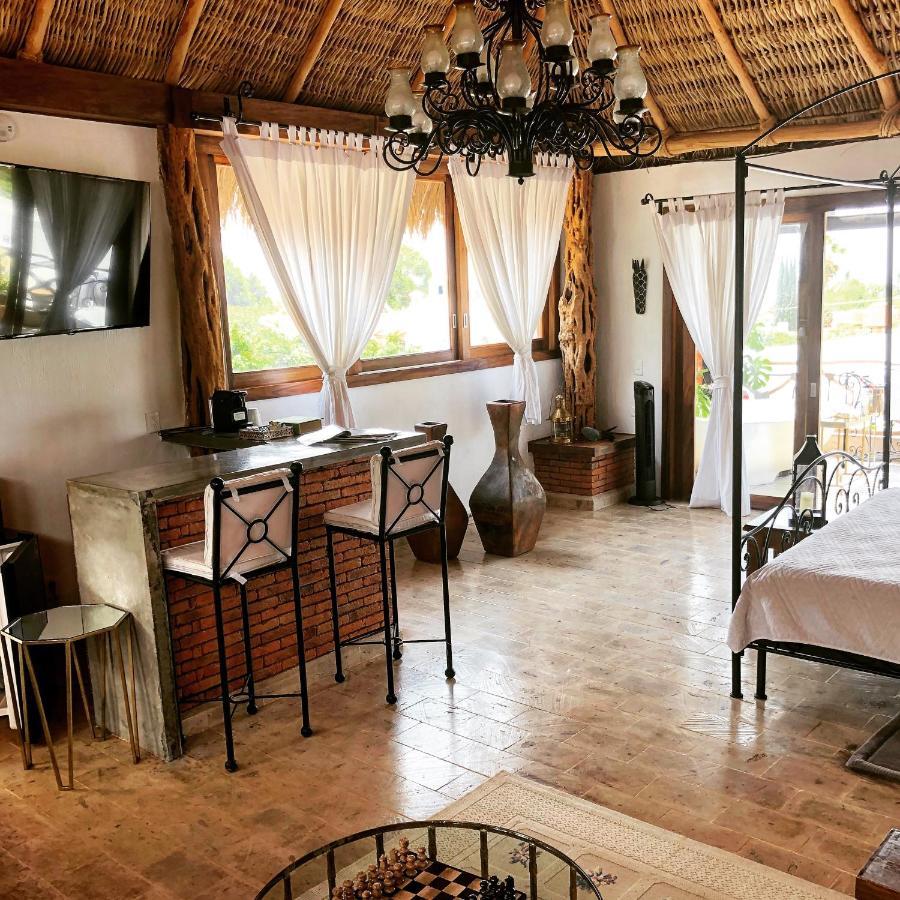Casa Miura Boutique Hotel 3*
