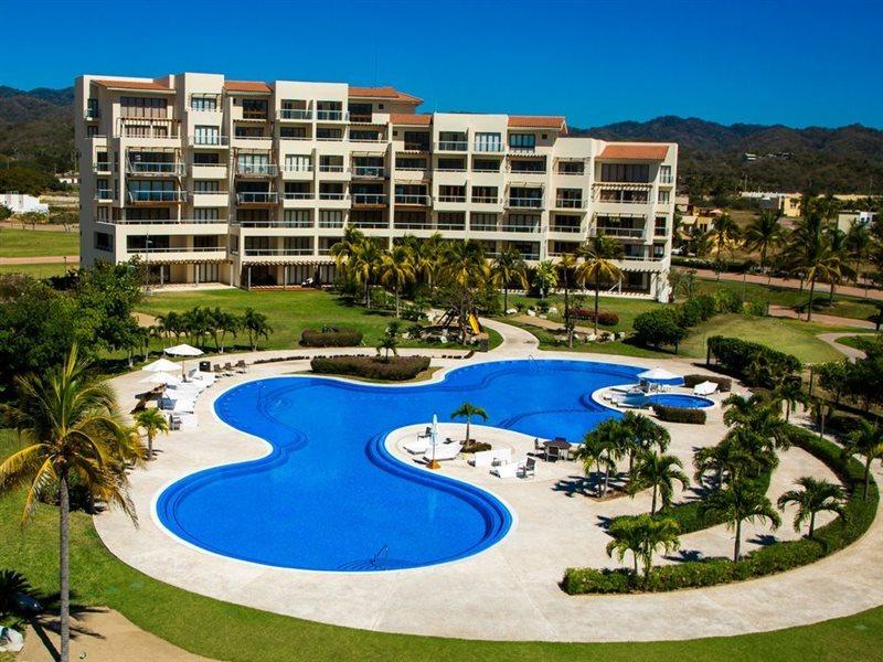 Resort B Nayar Family Luxury & Residences