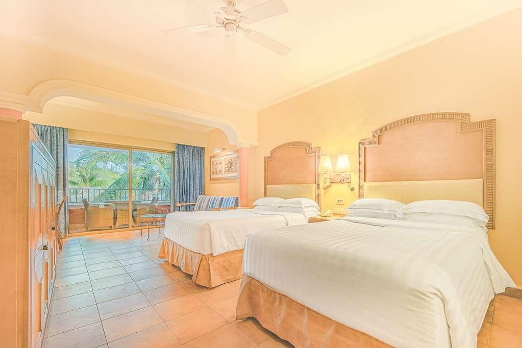 Resort Barcelo Maya Colonial