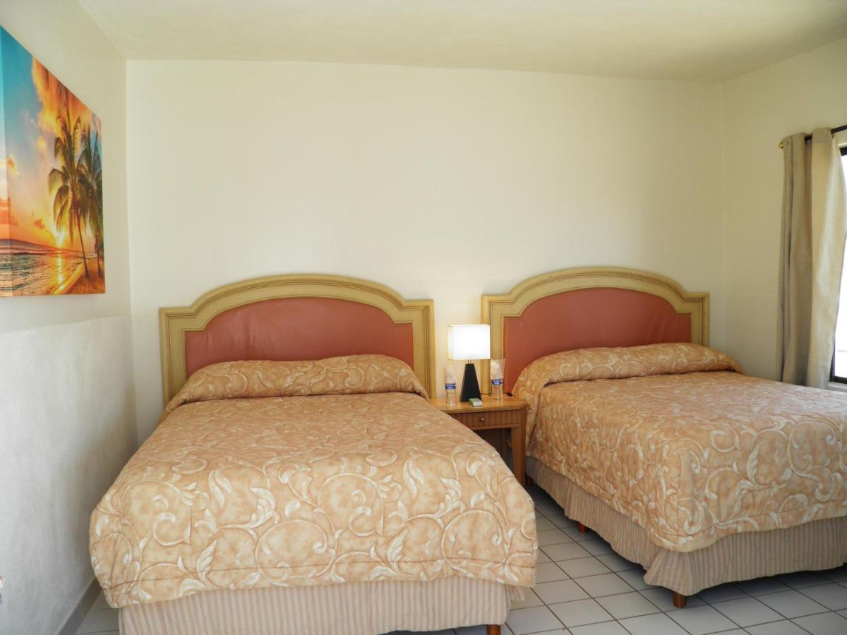#52 Seaside & Victors Rv Park Hotel *