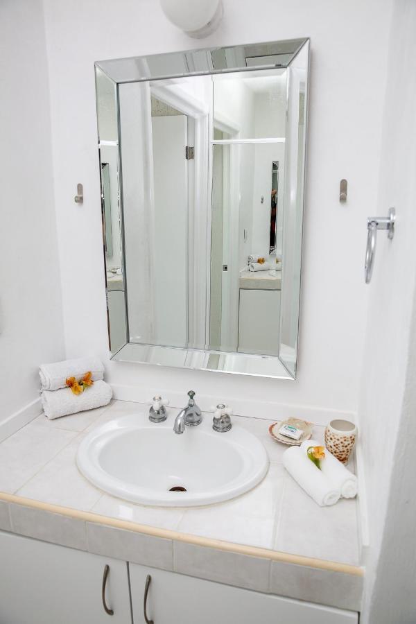 On The With Terrace Ocean View, Brisas 01 By & Ocean Apartment