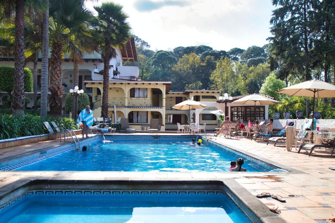 El Rebozo Hotel