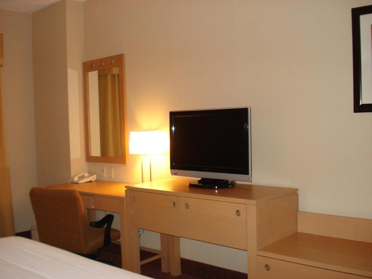Hotel Express Zona Aeropuerto By Ihg Saltillo
