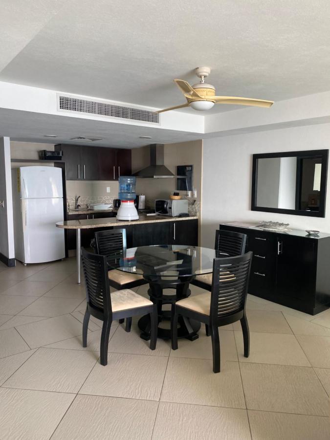 Bay View Grand Marina 1605 Sur Apartment Ixtapa (Guerrero)