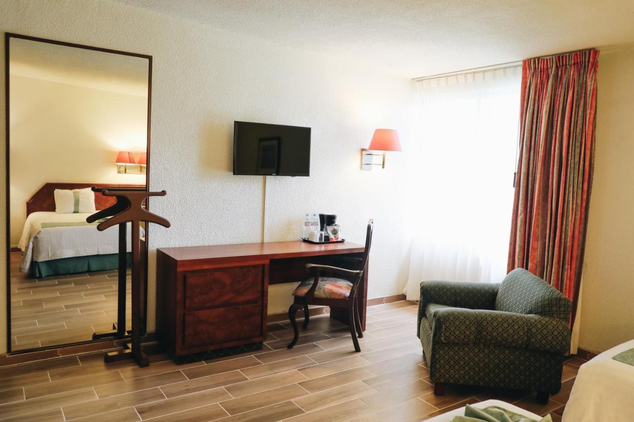 La Joya Hotel 4*