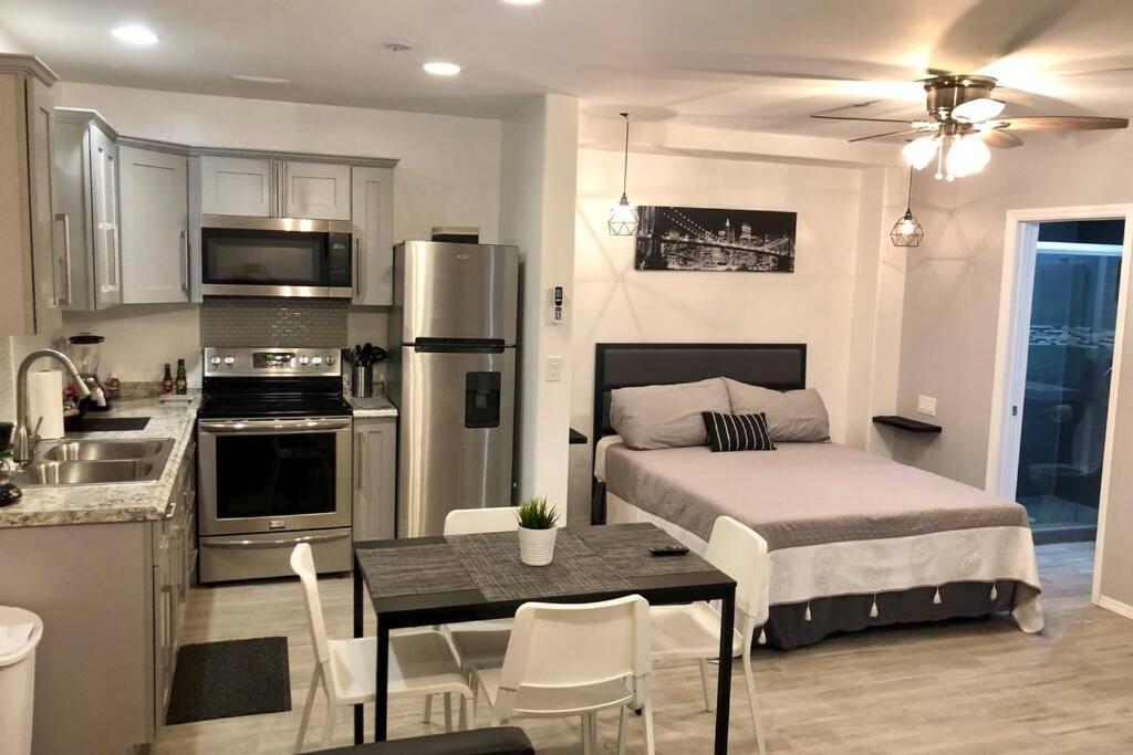 New 2 Bedroom Luxury -great Location -modern Apartment Puerto Penasco