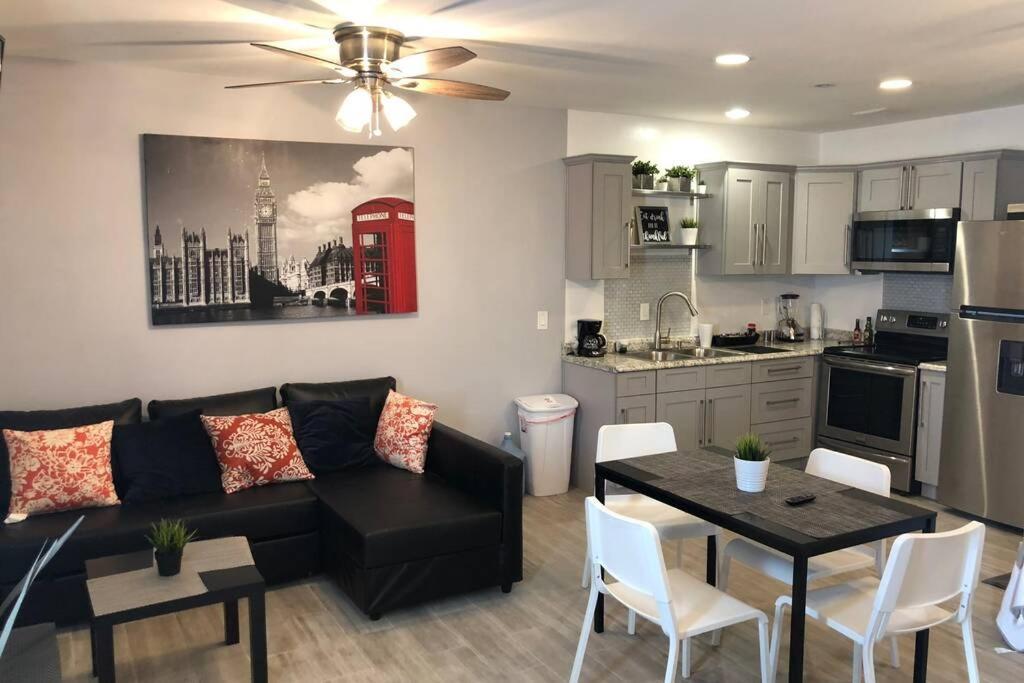 New 2 Bedroom Luxury -great Location -modern Apartment Puerto Penasco
