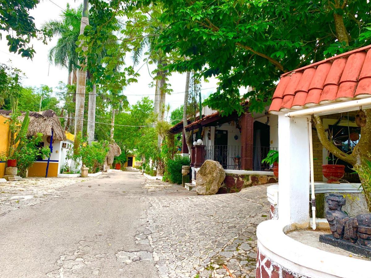 Hotel River