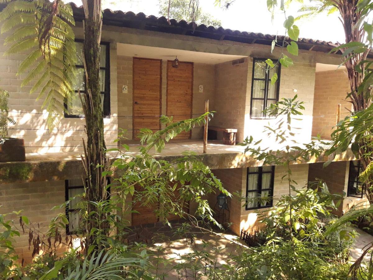Totalmanik Hotel