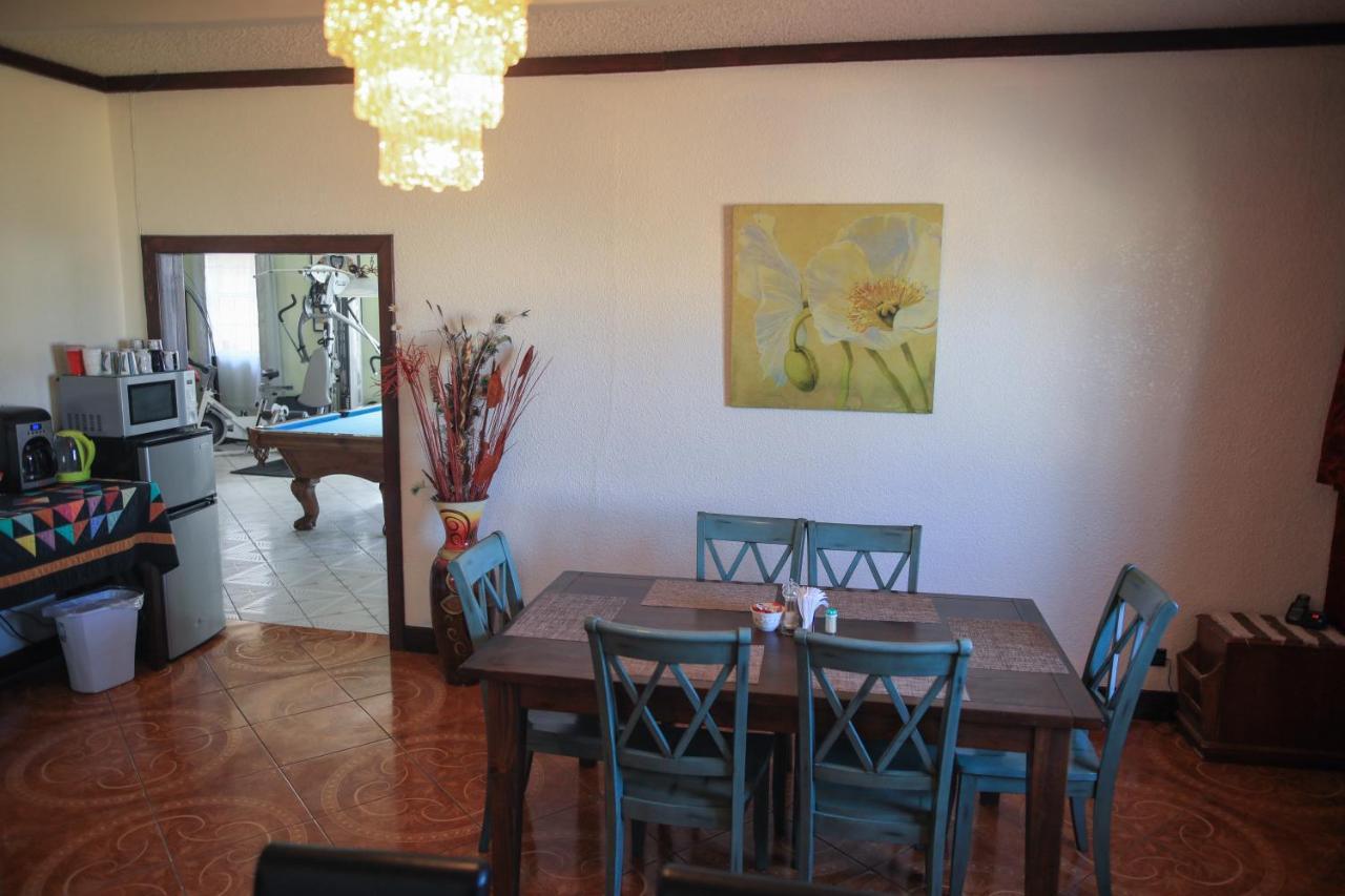 Bed & Breakfast Playa Hermosa At The 3*