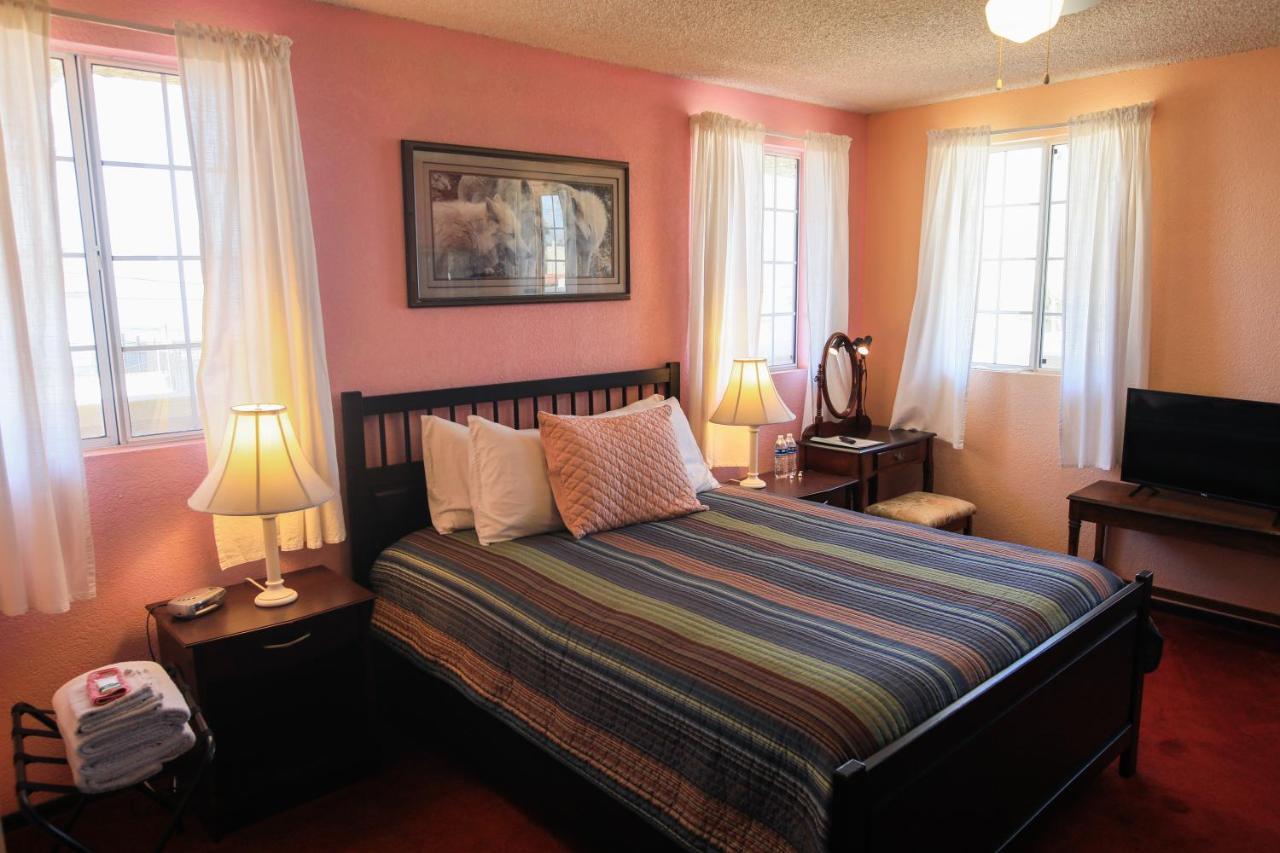 Playa Hermosa At The Bed & Breakfast 3*