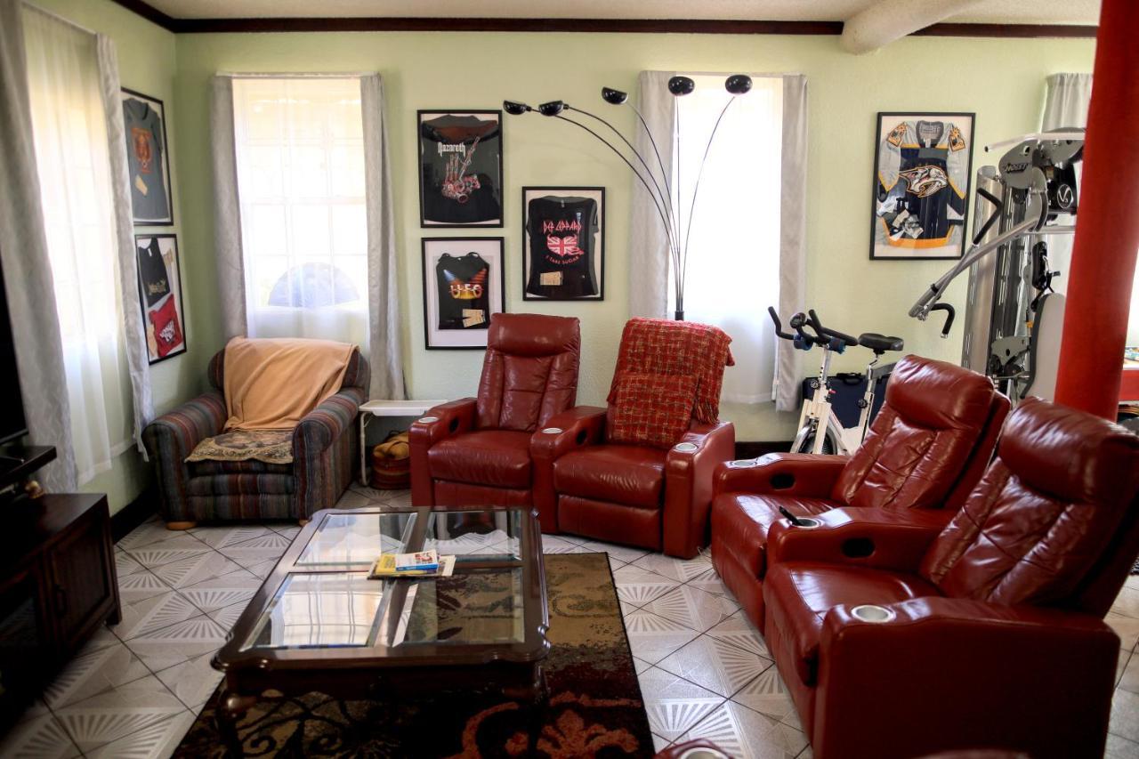 Bed & Breakfast Playa Hermosa At The 3*