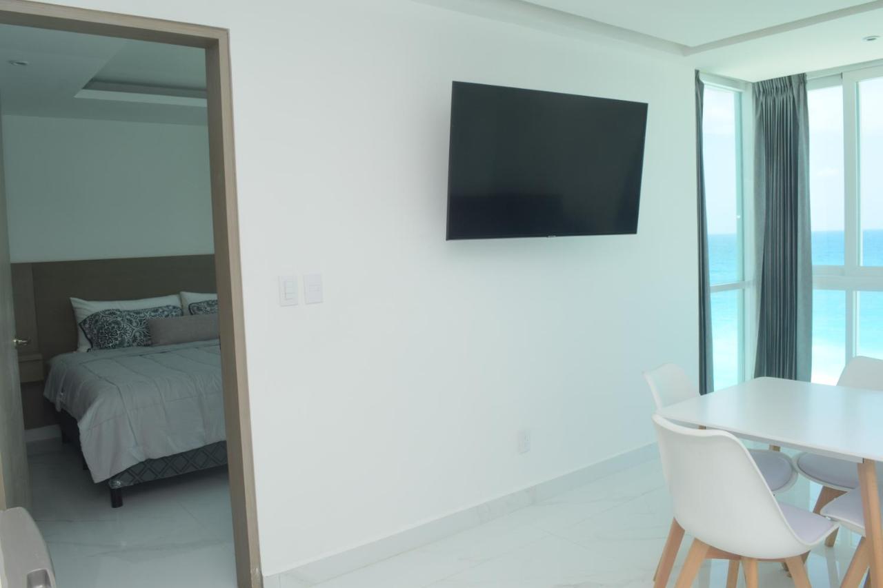 Apartment Nuevo Estudio A Pie De Playa, Vistas Increibles, Alberca, Gym Jacuzi, Seguridad, 3503