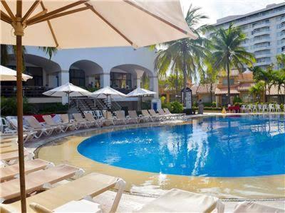 Hotel 5p 4a 1m Dentro Del A Un Lado Del Krystal Con Playa Wifi (adults Only) 4*