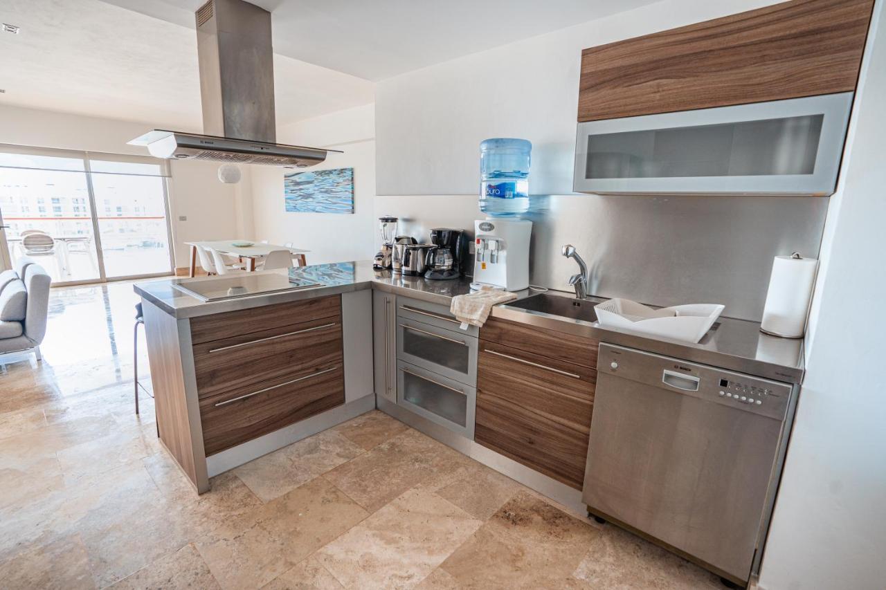 Apartment La Amada With Marina View Cancun